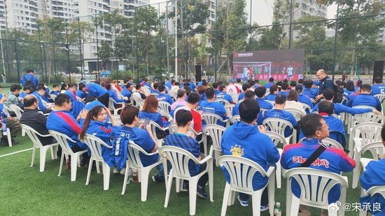 所以J9九游会先发牌平台得到了人们的好评产品图片